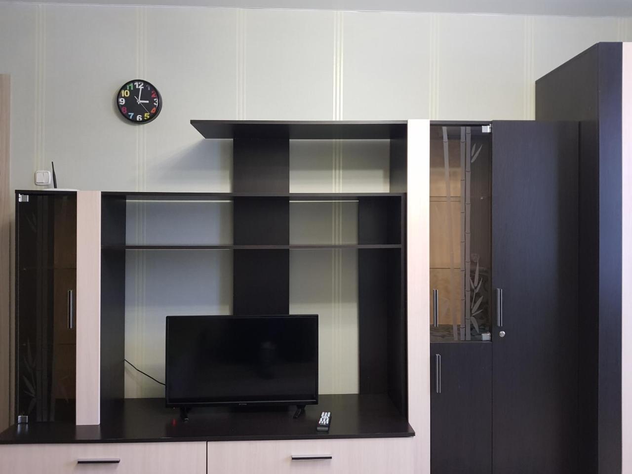 Apartment On Metro Mihalova Minsk Exterior foto