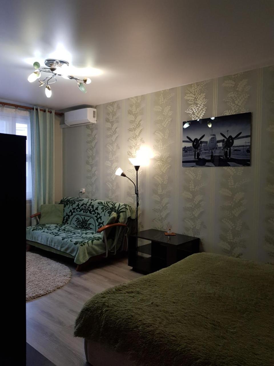 Apartment On Metro Mihalova Minsk Exterior foto